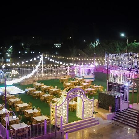 Hotel Ship Queen Isis Elminya Al Minya Exterior photo
